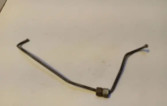 Audi A4 S4 B5 8D Fuel line pipe