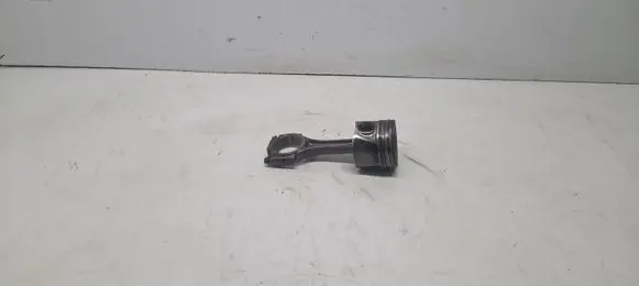 Volkswagen Touran I Piston 49R2