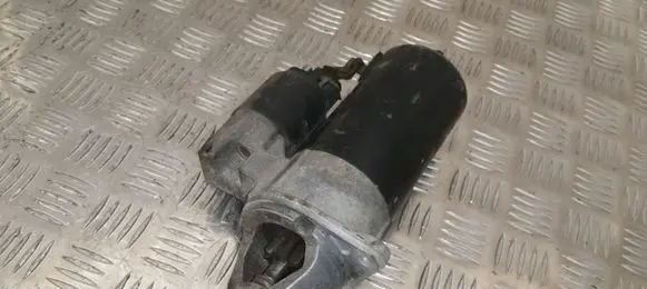 Mercedes-Benz Vaneo W414 Starter motor 0001115008 0051511601
