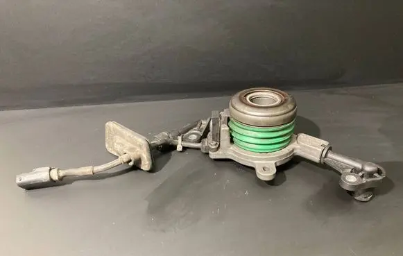 Mercedes-Benz Sprinter W901 W902 W903 W904 Clutch release bearing slave cylinder A0002541708