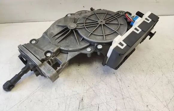 Mercedes-Benz C AMG W205 Tailgate/trunk/boot lift motor A2059007218 C7339620700 03020379