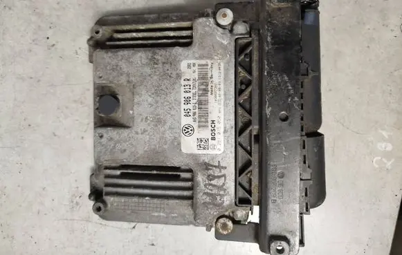 Volkswagen Polo IV 9N3 Engine control unit/module 045906013R 0281015050