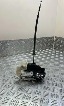 KIA Ceed Front door lock