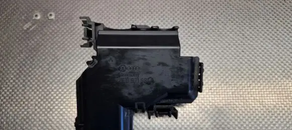 Audi A6 S6 C6 4F Fuse box set 4F0971981A