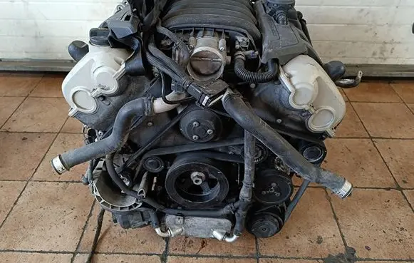 Porsche Panamera (970) Engine M4840