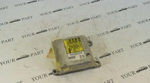 Toyota Prius (XW20) Airbag control unit/module 891704739