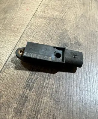 Mercedes-Benz E W211 Airbag deployment crash/impact sensor A0028202726 002820272650