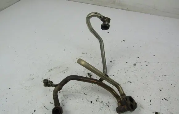 Skoda Octavia Mk2 (1Z) EGR valve line/pipe/hose 