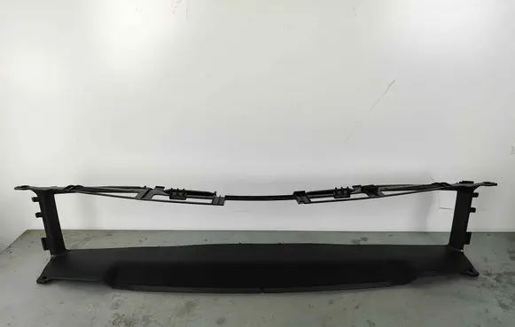 Porsche Macan (95B) Intercooler air guide/duct channel 95B121710B1E0