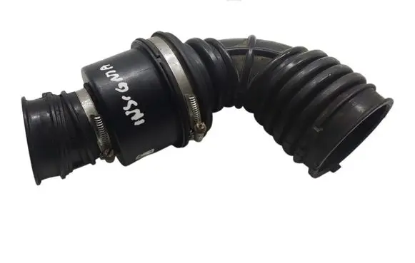 Air intake hose/pipe
