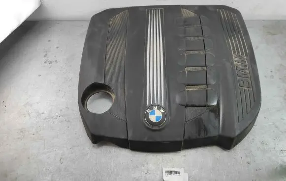 BMW 5 F10 F11 Engine cover (trim) 11147800575 11147802848 7800575