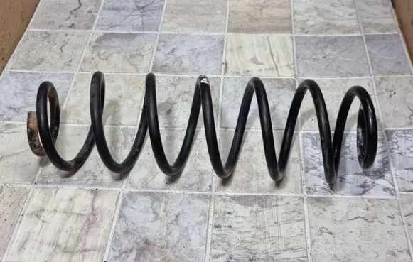 Audi A3 S3 8L Rear coil spring