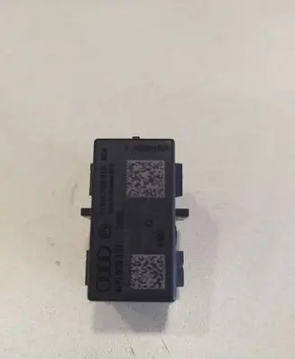 Audi A8 S8 D4 4H Keyless (KESSY) go control unit/module 4H0909131