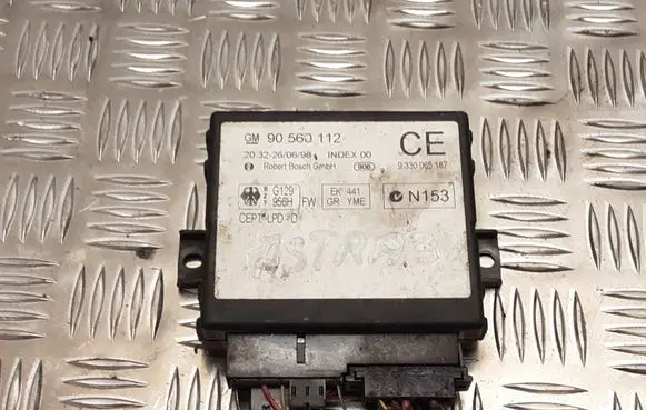 Opel Astra G Door central lock control unit/module 90560112