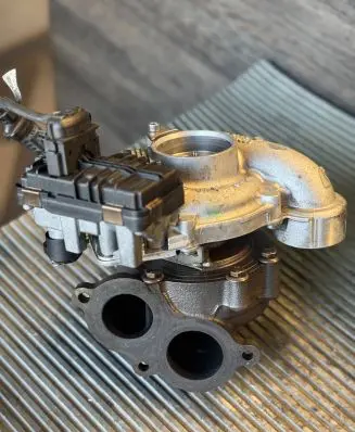 BMW X5 F15 Turbo 53039700310 50220668 8506380