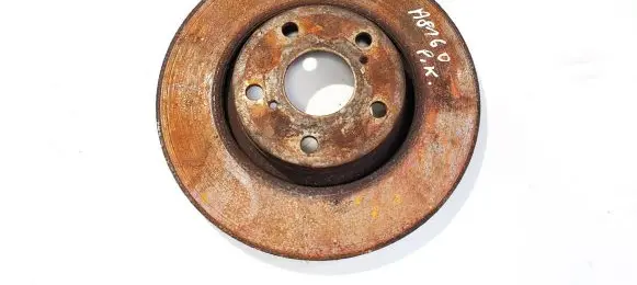 Toyota Auris 150 Front brake disc ventiliuojamas