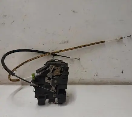 Audi A6 S6 C5 4B Rear door lock 4B0839016G