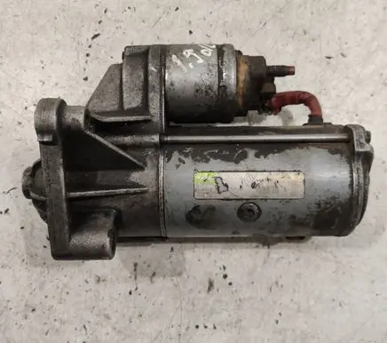 Renault Laguna II Starter motor D7R49
