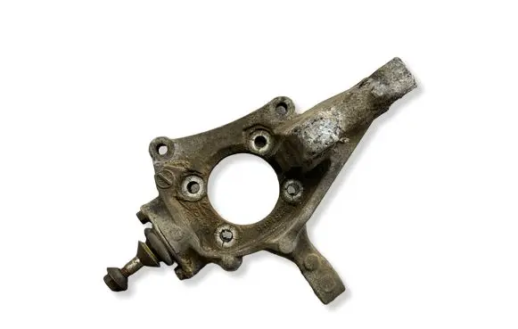 Volvo V70 Front wheel hub 9461944