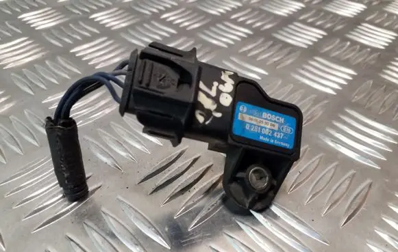 Chrysler Voyager Air pressure sensor 0281002437