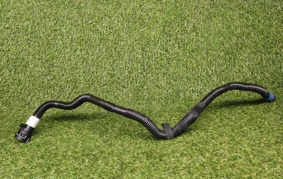 Tesla Model 3 Electric car engine cooling hoses/pipes 150472100B