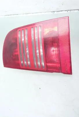Skoda Octavia Mk1 (1U) Rear/tail lights 1U9945096 1U9945112