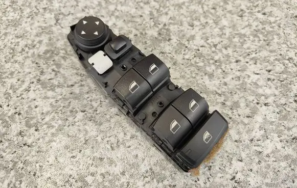 BMW 5 F10 F11 Electric window control switch 9241951