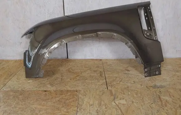 Land Rover Defender Fender L8B216016AB