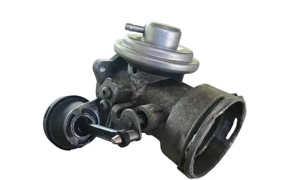 Volkswagen Caddy EGR valve 03G131501A