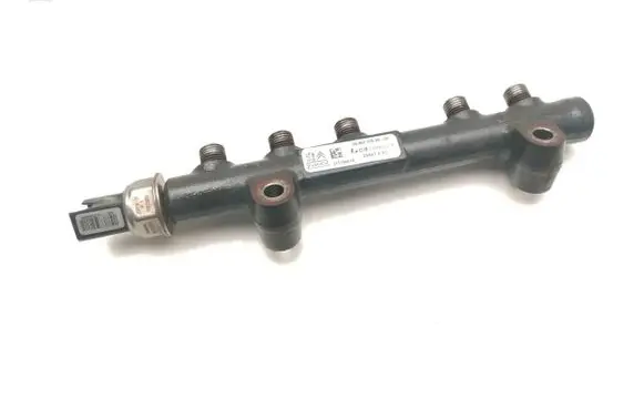 Ford Focus Fuel main line pipe 9685297580 111194614