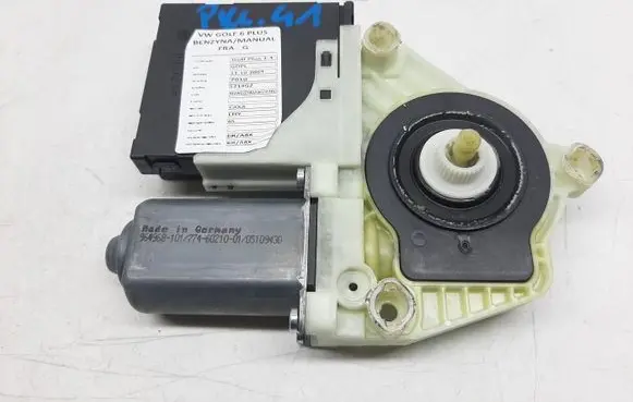 Volkswagen Golf Plus Front door window regulator motor 5M1837402Q