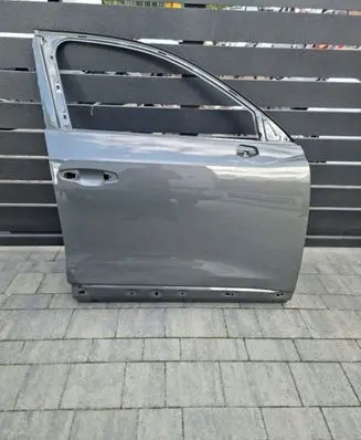 Audi Q3 F3 Front door