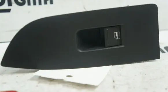 Volkswagen PASSAT CC Electric window control switch 3C8867375