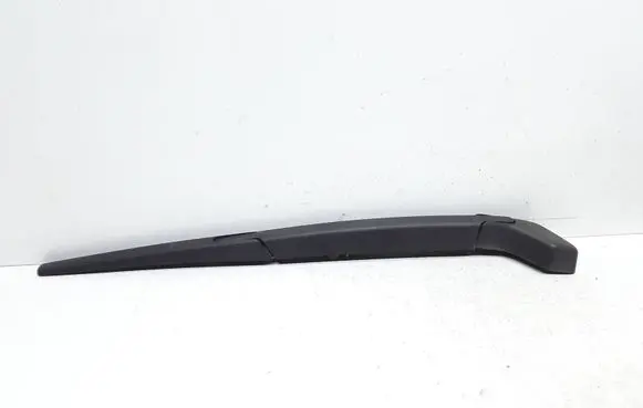 Volvo XC90 Rear wiper blade arm 