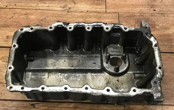 Volkswagen Caddy Oil sump 03G103603 GD01456