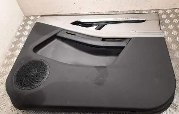 Land Rover Range Rover Evoque L551 Front door card panel trim K8D223962A