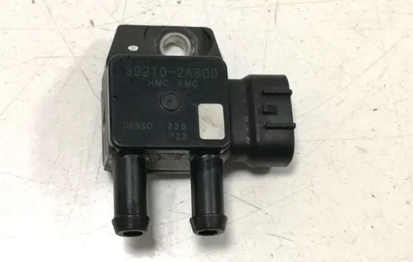 Hyundai i40 Exhaust gas pressure sensor 392102A800