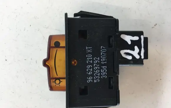 Citroen C4 Grand Picasso Other switches/knobs/shifts 96629210XT