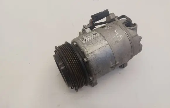 BMW 2 F46 Air conditioning (A/C) compressor (pump) 9295050 21137510
