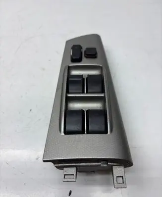 Toyota Corolla E120 E130 Electric window control switch 54035084 23012003 8480202251B0