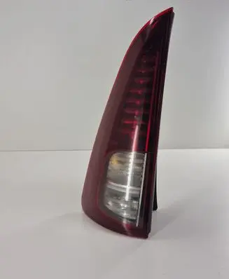 Renault Espace - Grand espace IV Rear/tail lights 8200394722