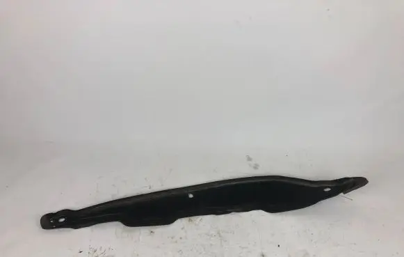 Maserati Ghibli Fender end trim 670001705 24143