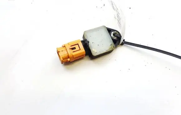 Fiat Croma Airbag deployment crash/impact sensor