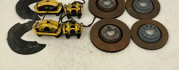 Audi A3 S3 8V Brake discs and calipers set 