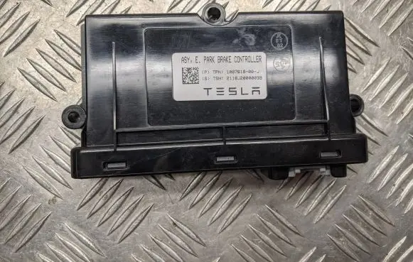 Tesla Model X Hand brake control module 100761800J 2118J20000039