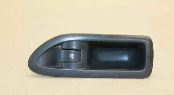 Renault Laguna II Electric window control switch 8200016013