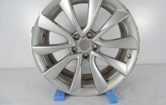 Tesla Model 3 Original wheel cap 1044224-00-B