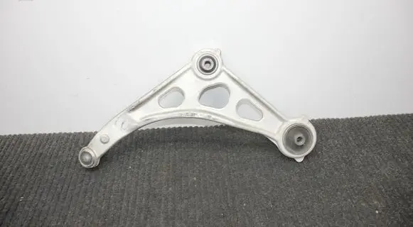 Nissan Altima Front lower control arm/wishbone 000000 6CT