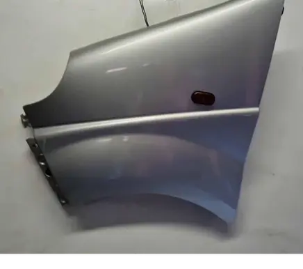 Opel Vivaro Fender
