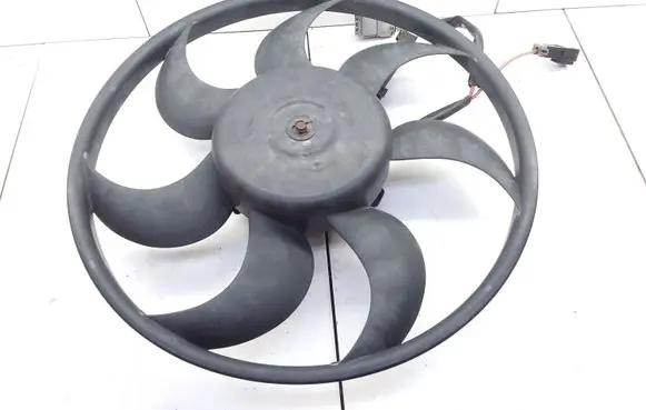 Volvo S70 V70 V70 XC Electric radiator cooling fan
